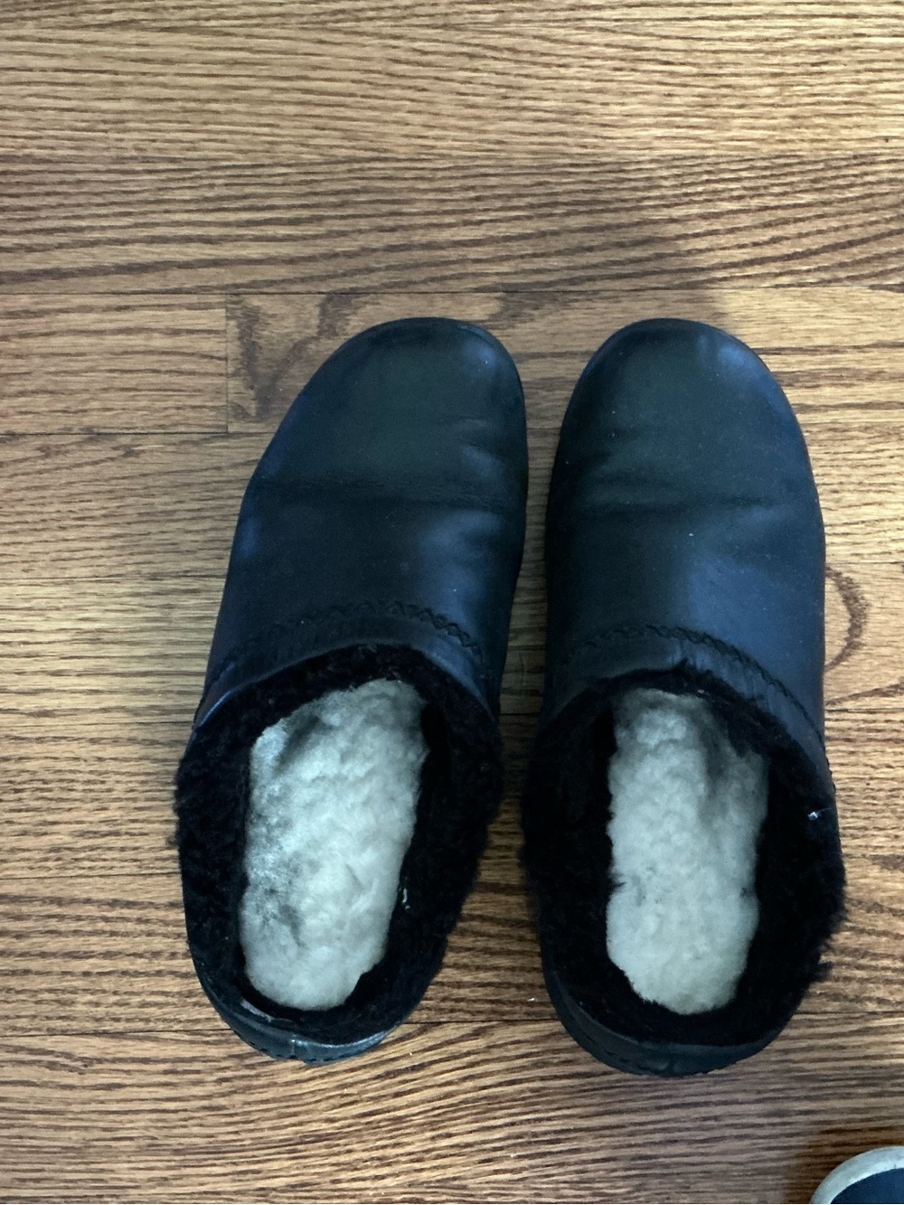 Merrell Black Shearling-Lined Clog Mules